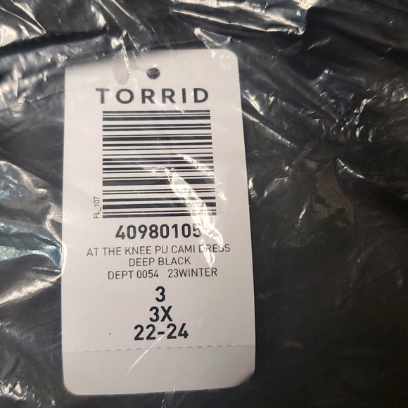 ❤️NWT VINTAGE TORRID DRESS - FAUX VEGAN LEATHER PLEATHER  CAMI POCKETS PLUS SIZE - Picture 8 of 14
